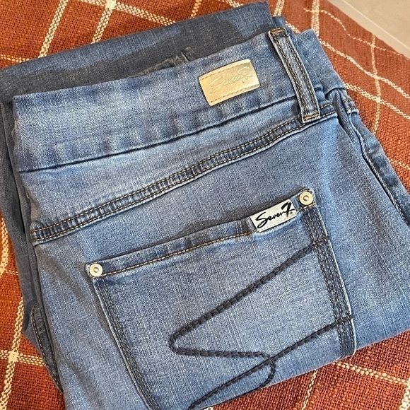 Seven7 High Rise Distressed Skinny Jeans - Size 16 - Picture 6 of 8